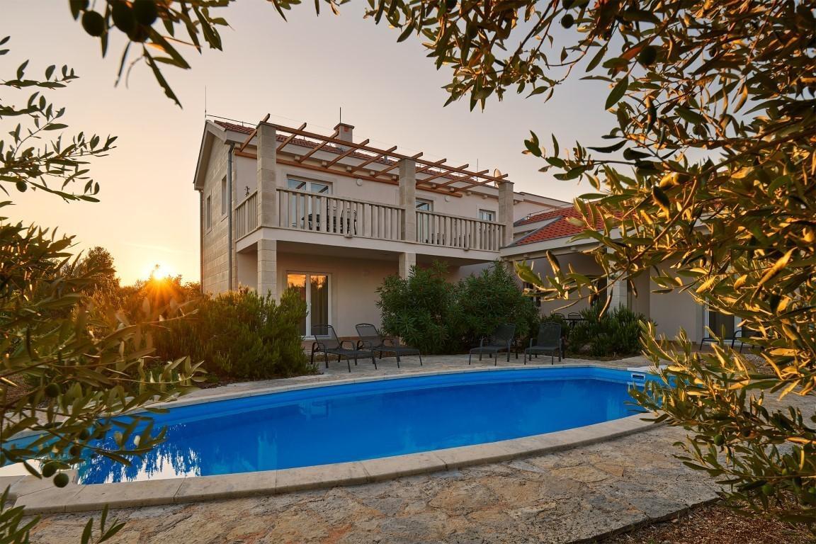 Luxury villa One Hvar